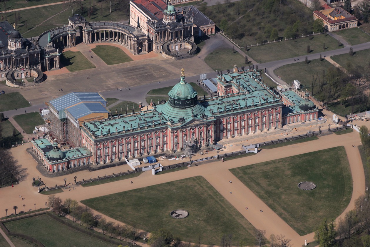 Potsdam_Neues Palais_4.jpg