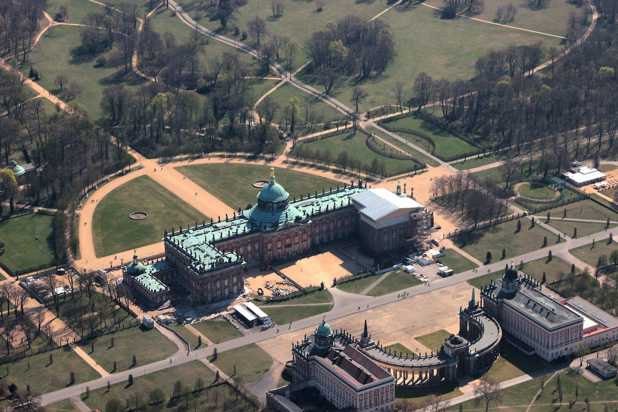 Potsdam_Neues Palais_5.jpg