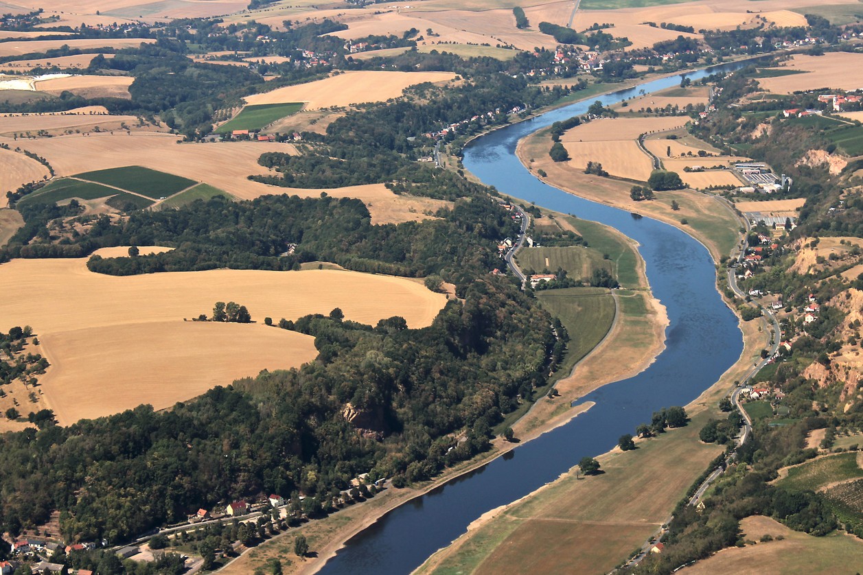 Elbe_9_y.jpg